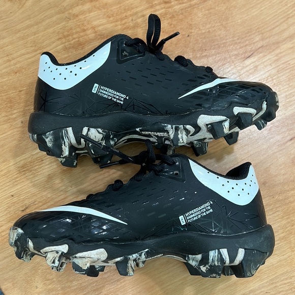 COPY - Nike Softball Cleats - Picture 3 of 5